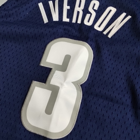 Small Medium 3XL Mitchell & Ness Allen Iverson Georgetown Hoyas 1995-96 Jersey - Picture 5 of 12